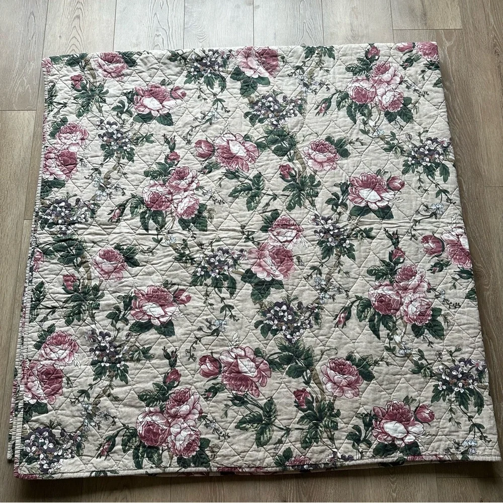 Pottery Barn Adelise Reversible Cotton Linen Floral Quilt Queen